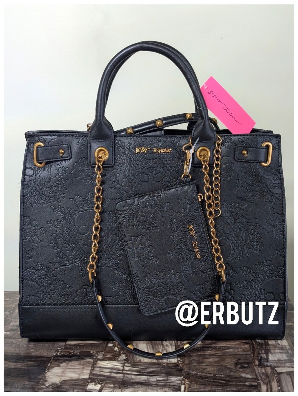 Viral🎥 Betsey Johnson Large Xokiara Etched Skull Tote w/ Matching Pochette 💀